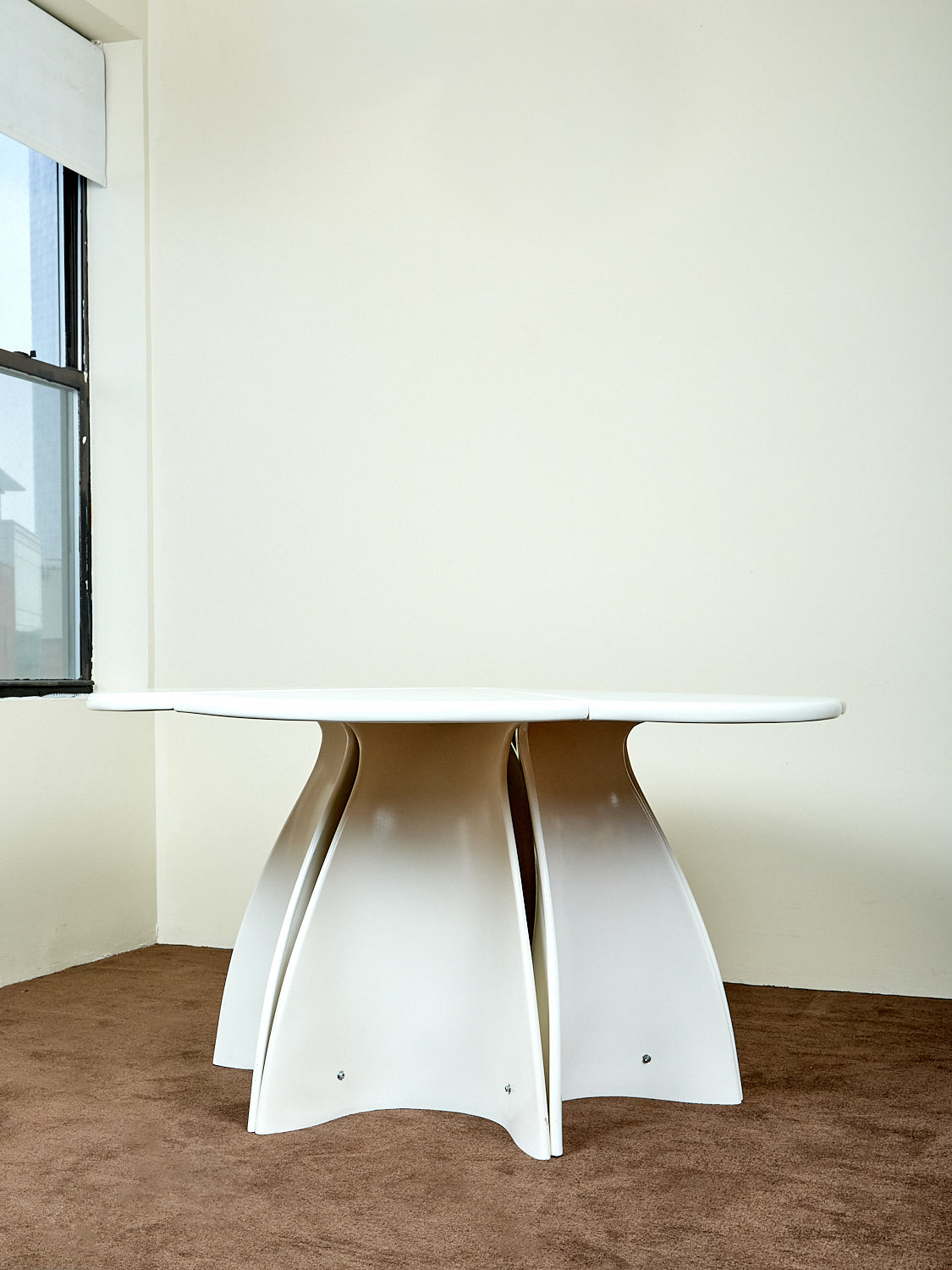 Vintage Petal Dining Table