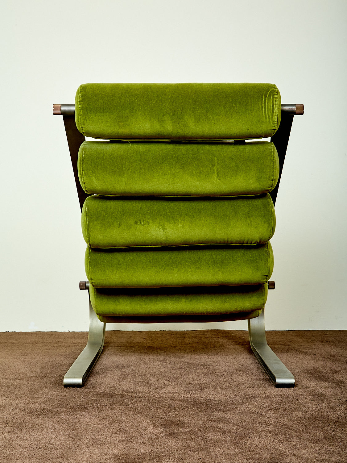 Balestra Chair and Ottoman