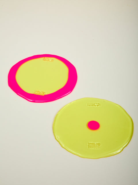  A pair of bright yellow and hot pink Table-Mates.