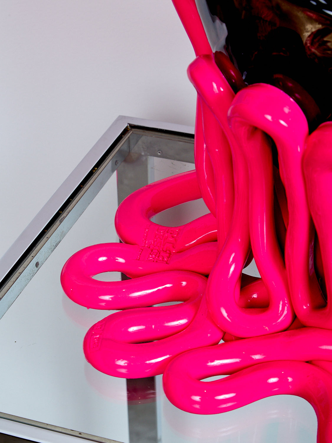 Close up of the hot pink squiggly base of the Indian Summer Vessel