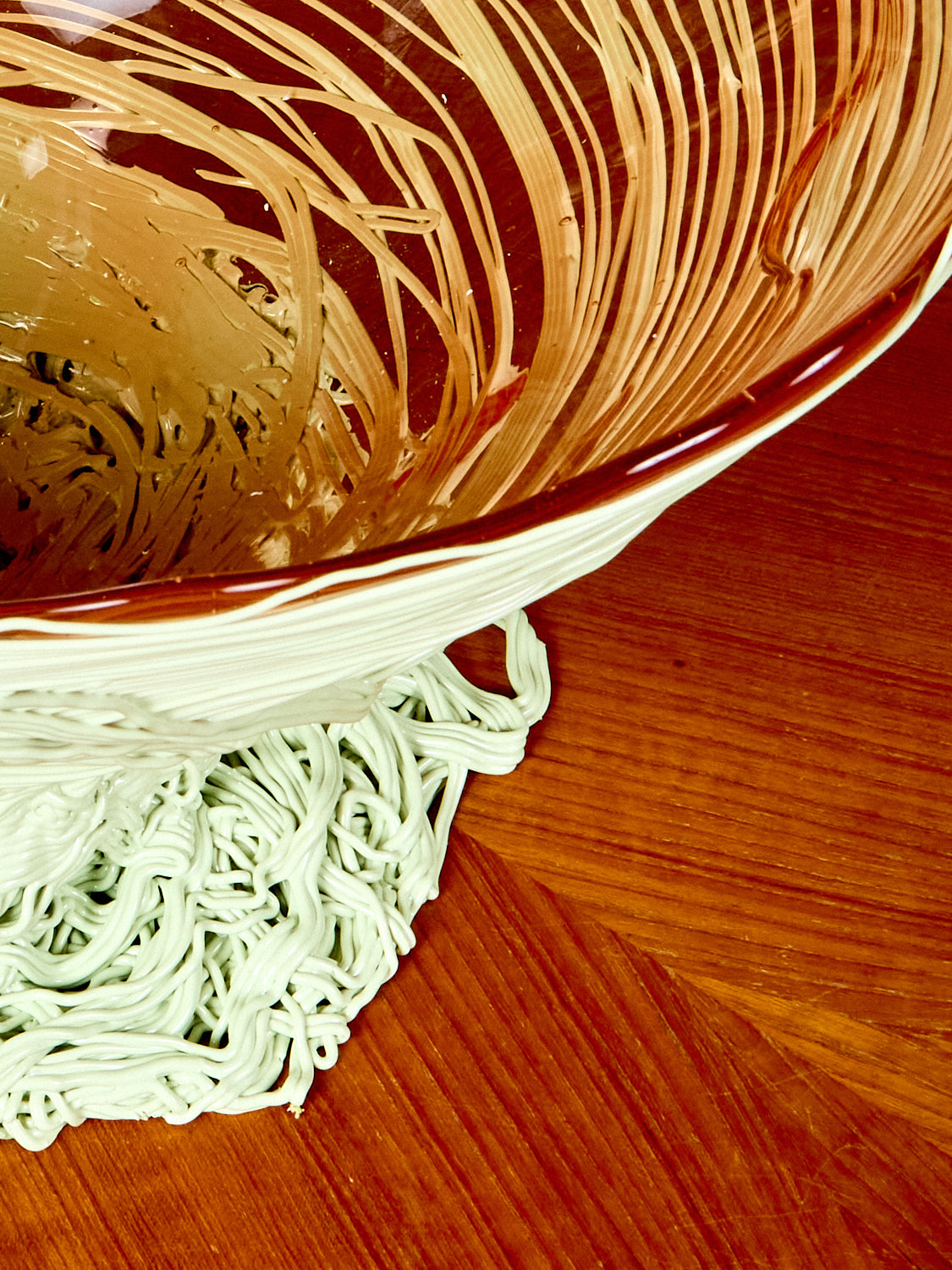 Ogiva Vessel in Amber Mint