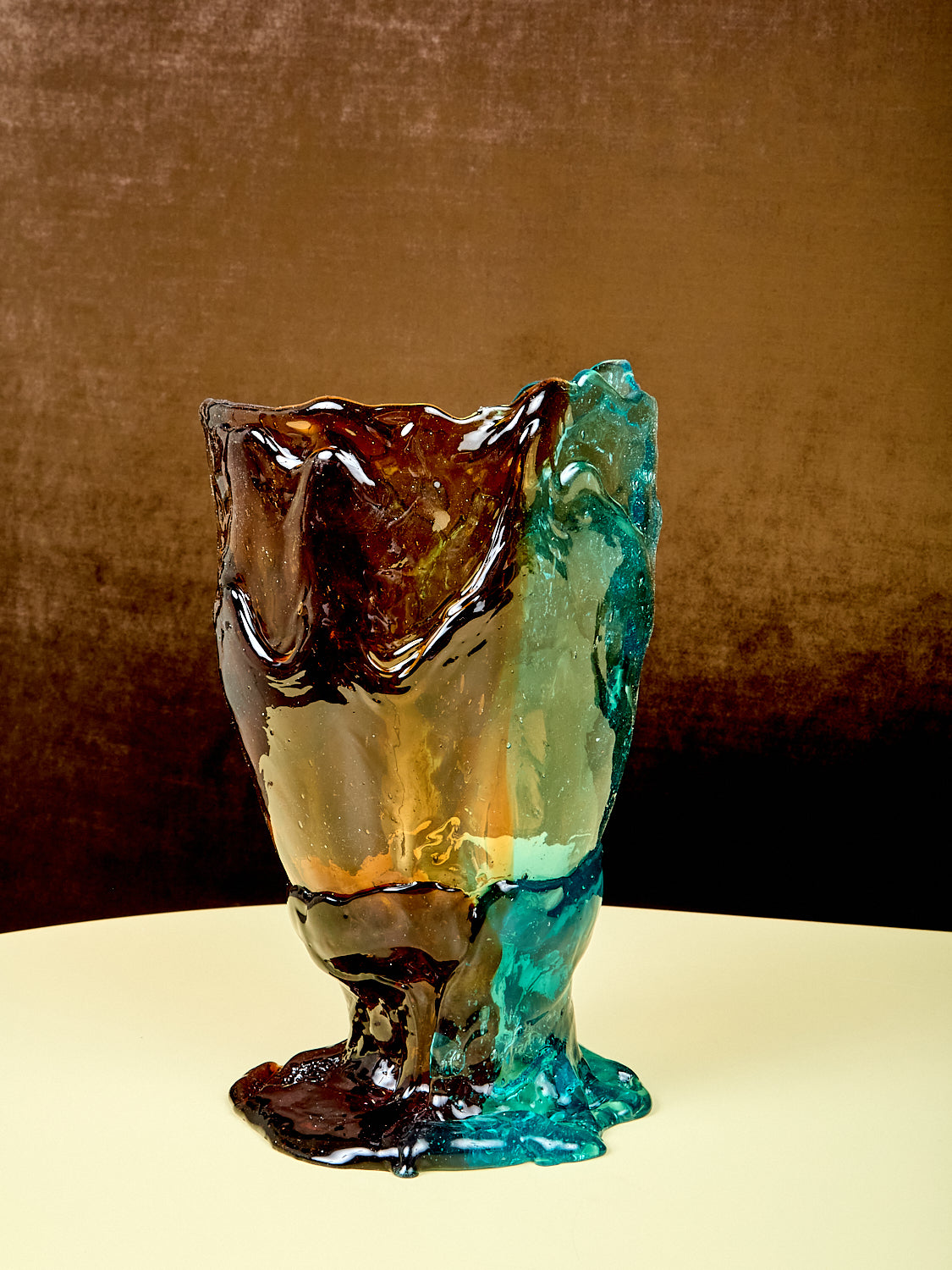 Twins Vessel