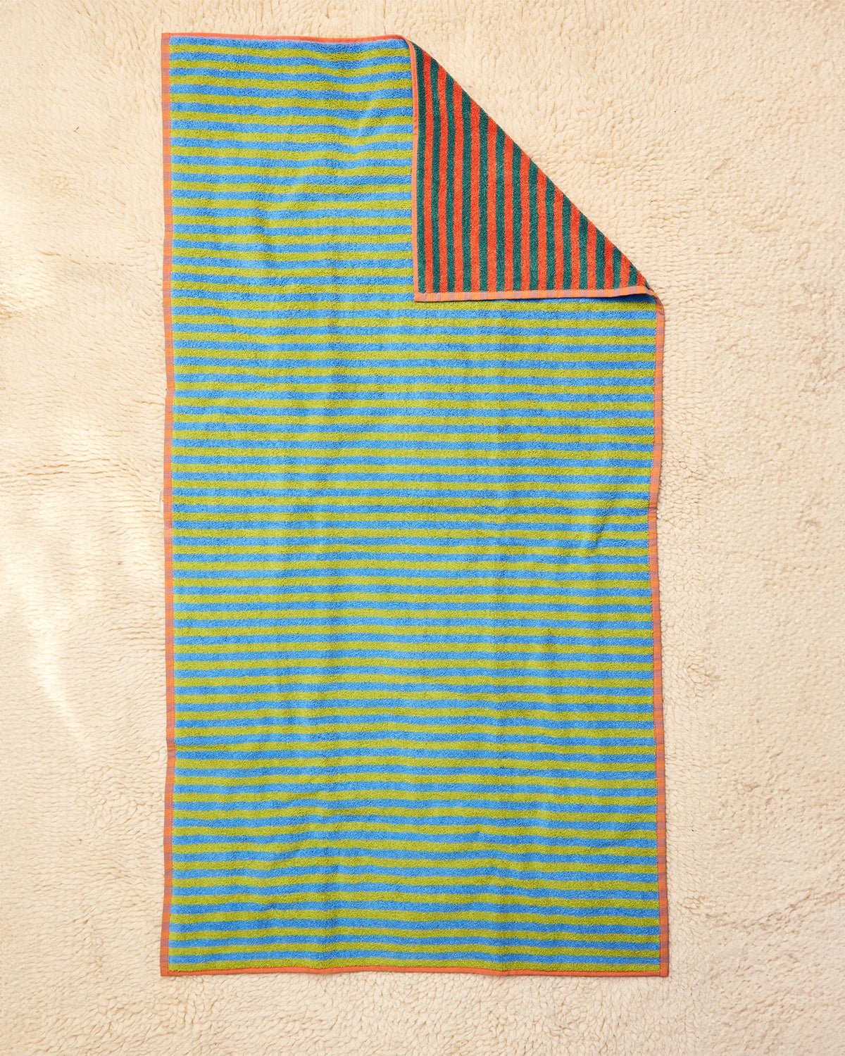 Bug Stripe Bath and Hand Towels